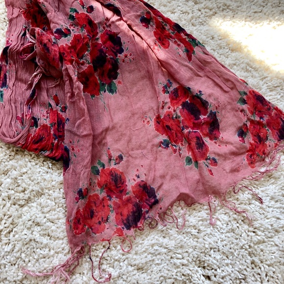 Boho scarf roses floral - Picture 2 of 3